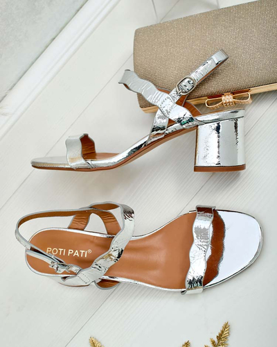 Royalfashion Жіночі босоніжки Leevo на шпильці