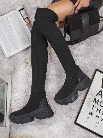 Довгі жіночі сліпони ботфорти на товстій підошві Ravmora