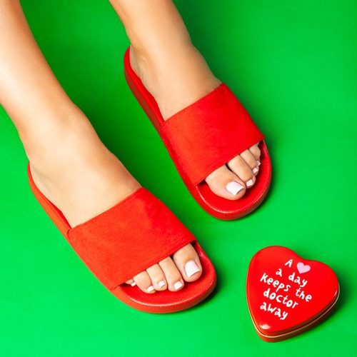 Червоні босоніжки на гумовій підошві Judie - Взуття