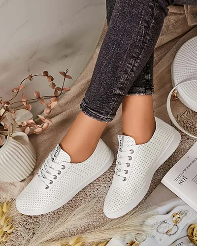 Жіночі ажурні кросівки Royalfashion Umurra