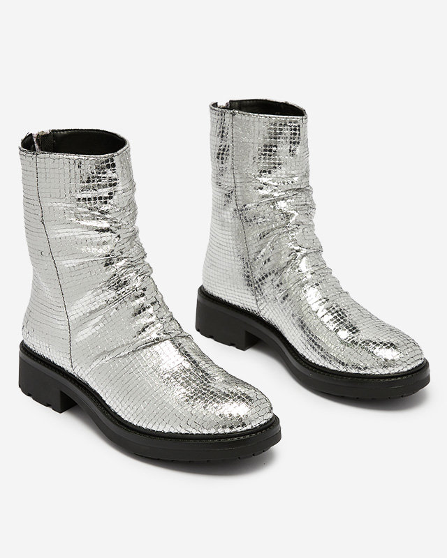 OUTLET Stříbrné dámské kozačky s ražbou Ahhy- Obuv