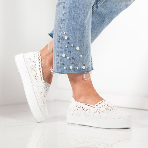 Білі мереживні кросівки в стилі ковзання на Bari - Взуття 1