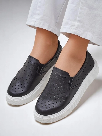 Royalfashion Perforované dámské slip-on boty Emayla