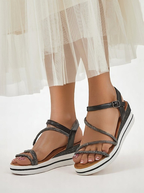 Royalfashion Жіночі сандалі на танкетці зі стразами Ballosa