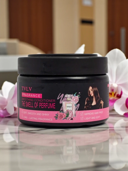 Парфумований кондиціонер для волосся, що розгладжує