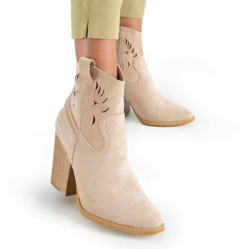 Бежеві ковбойські черевики ала на пост Бельє - Взуття