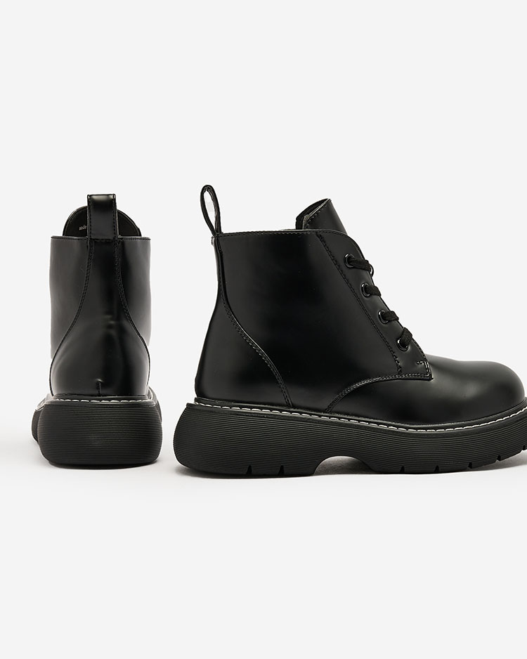 Royalfashion Bílé dámské šněrovací boty na pevné podrážce Terdi