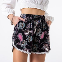 Vícebarevná || černý