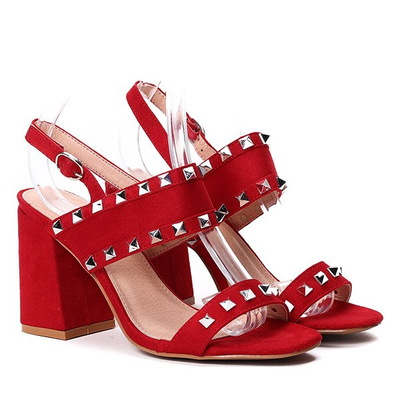 Czerwone sandałki na słupku - Obuwie