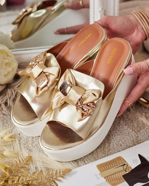 Royalfashion Жіночі шльопанці Dalimes на котурні