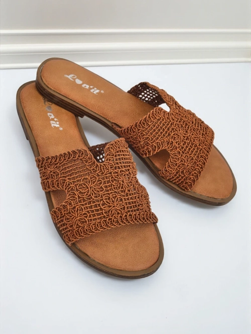 Rpyalfashion Шльопанці жіночі з декоративним ремінцем Braida