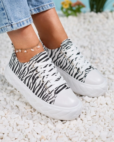 Royalfashion Чорно-білі жіночі кеди на платформі Atredika