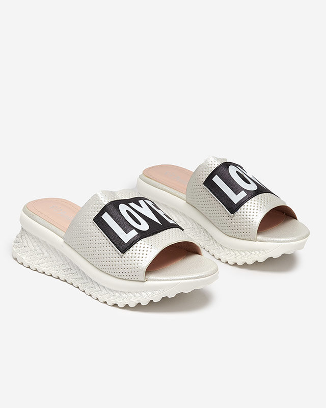 Bílé lesklé dámské pantofle s nápisem Sosha- Footwear