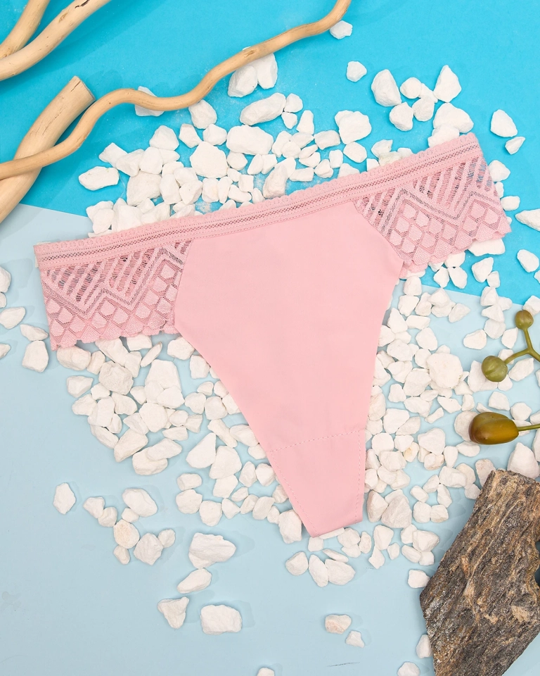 Růžové dámské kalhotky tanga s krajkou - Spodní prádlo