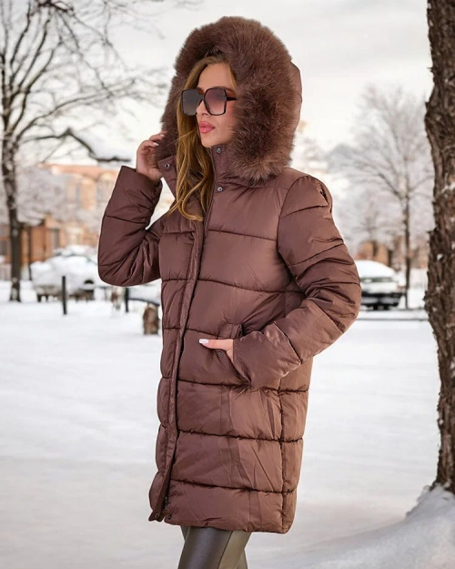 Жіноча стьобана зимова куртка Royalfashion