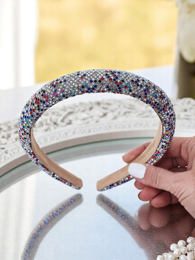 Royalfashion Čelenka s kamínky a perlami Bianka