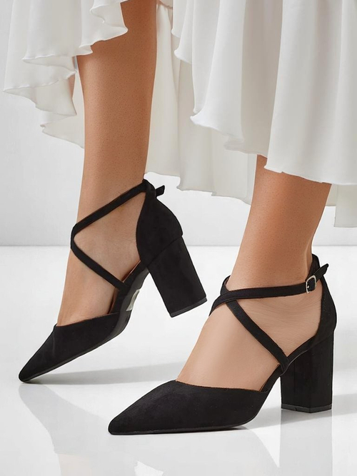 Жіночі еко-замшеві туфлі Royalfashion з ремінцями Kanastru