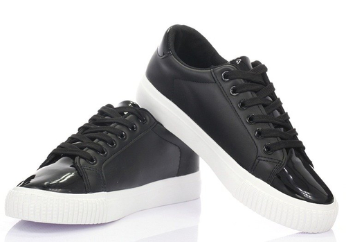 Czarne, sportowe buty - Obuwie