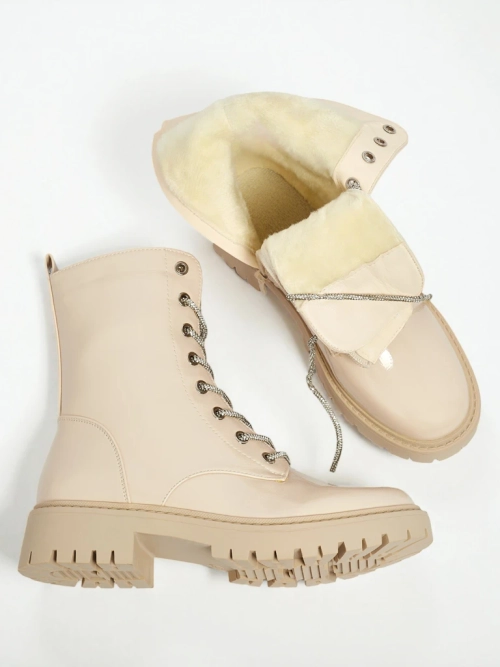 Лаковані шнуровані жіночі ботильйони Fjorra