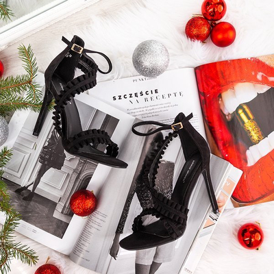 Černé sandály na vysokém podpatku s volánky Finn - obuv