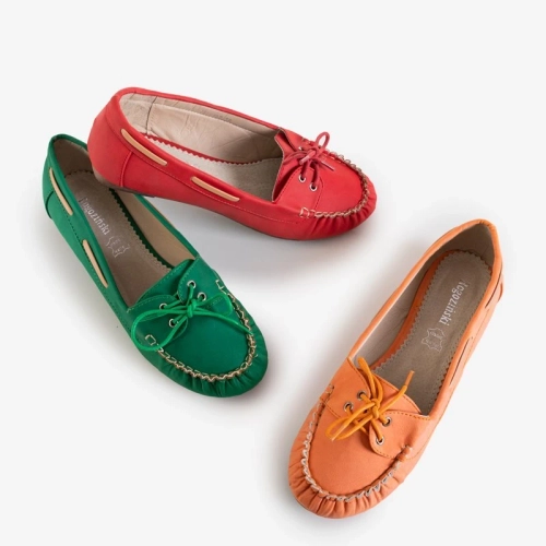 OUTLET Зелені жіночі мокасини з палітуркою Norami - Взуття