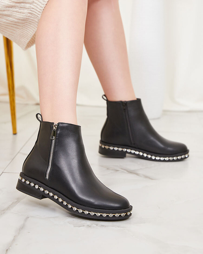 Royalfashion Černé dámské kozačky na plochém podpatku se zirkony Wiskuni