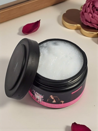 Parfémovaný vyhlazující kondicionér na vlasy