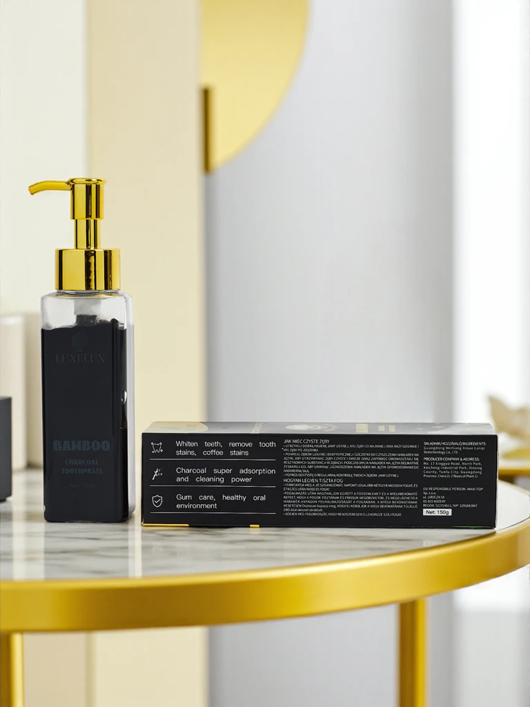 LUXELUX Bělící zubní pasta s taurinem a aktivním uhlím