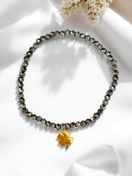 Royalfashion Dámský náramek s přívěskem ve tvaru čtyřlístku