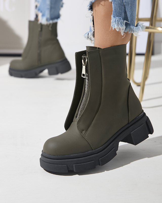 Dámské zateplené tmavě zelené vysoké boty Slovys- Obuv