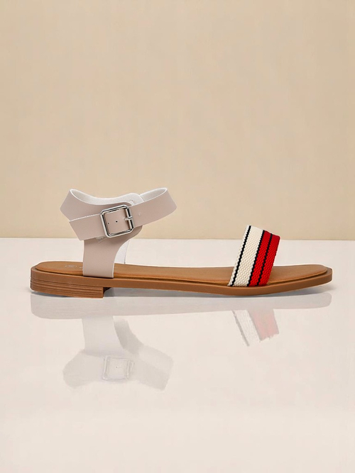 Royalfashion Жіночі босоніжки на плоскій підошві Naya