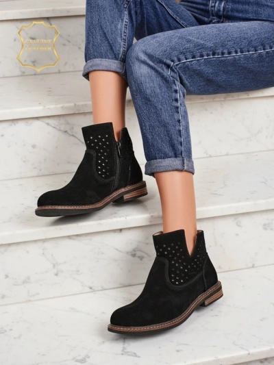 Botki Aurelia Nero zamszowe ażurowe botki damskie płaski obcas 3cm