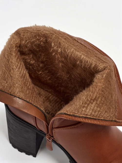 Ботильйони жіночі еко шкіряні на підборах Sylvarra