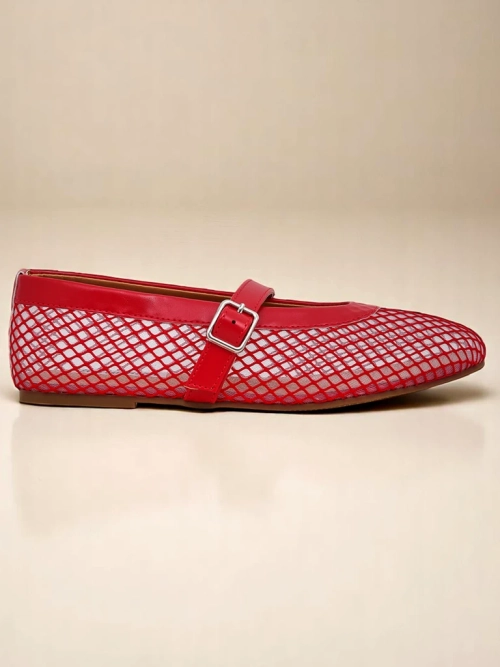 Royalfashion Жіночі балетки з вирізами та ремінцем Naommi