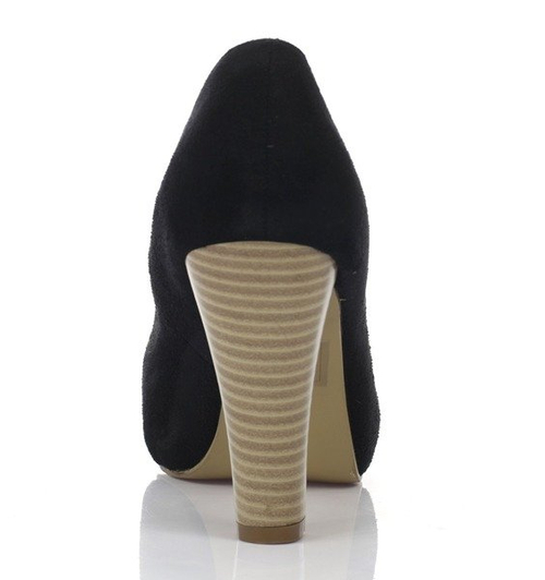 Czarne czółenka na platformie - Obuwie