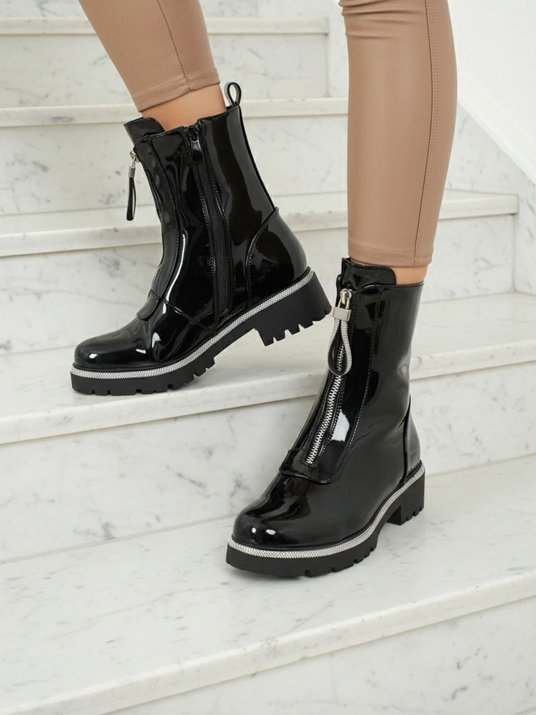 Lakované eko kožené dámské kotníkové boty s цирконами Nuvina