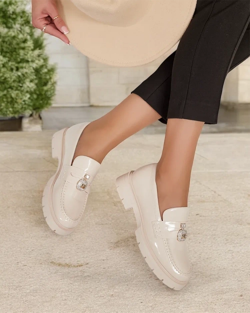 Royalfashion Жіночі лаковані мокасини Bemies