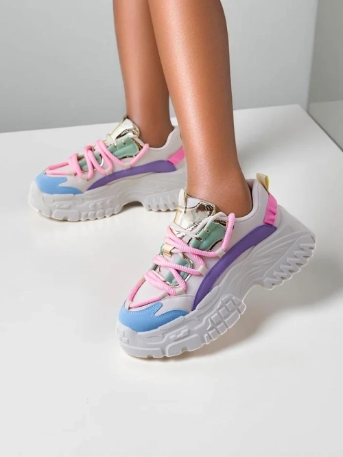 Royalfashion Жіночі кросівки Bisst