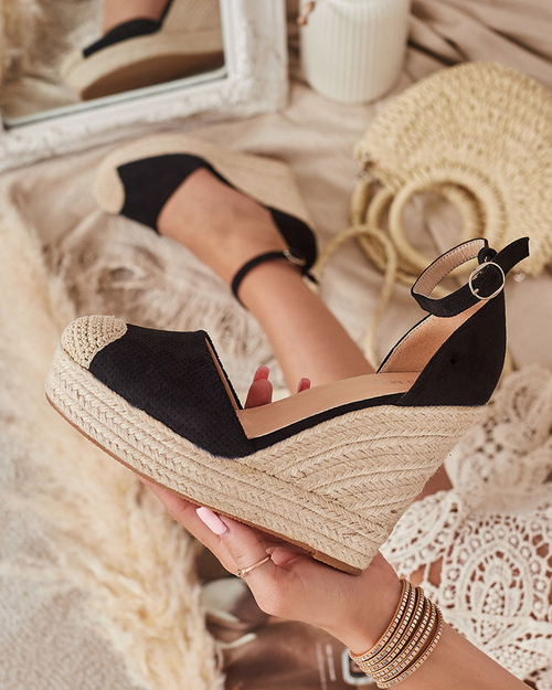 Royalfashion Чорні жіночі босоніжки Meylasi на платформі