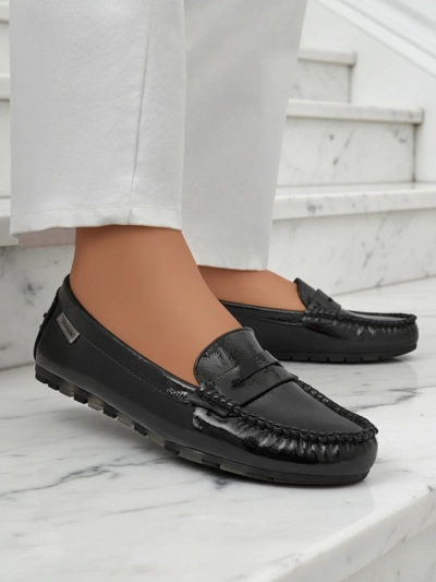 Dámské Mokasíny Cyra Nero z lakované ekokůže, klasický italský styl