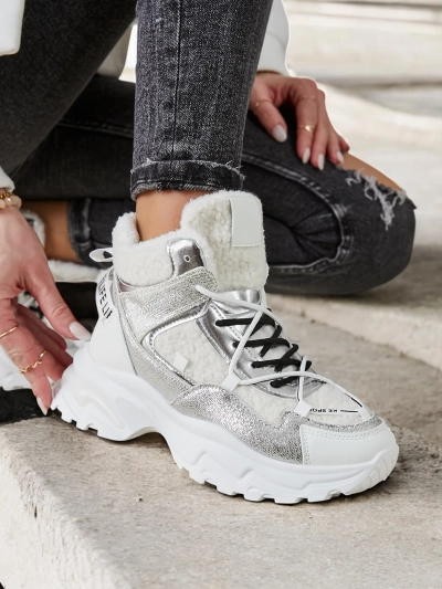 Жіночі кросівки Royalfashion з теплим підкладом Pieco