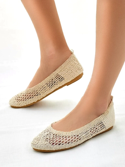 Royalfashion Жіночі перфоровані балетки Annete