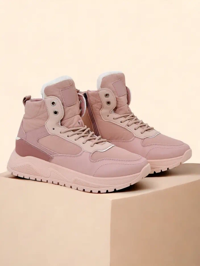 Royalfashion Izolované dámské tenisky s kožešinou Retodaf