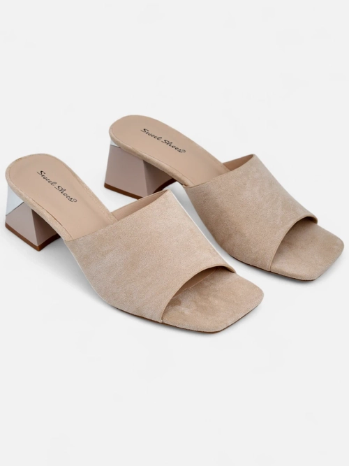 Жіночі шльопанці Royalfashion з декоративними підборами Vollatie