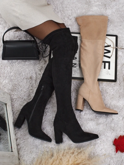 Жіночі замшеві еко козаки на підборах-стовпчику Eldir