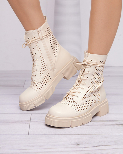 Prolamované béžové dámské kozačky na plochých podpatcích Rolika - Footwear