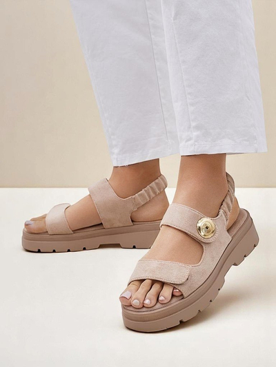 Dámské béžové sandály Royalfashion Callista na platformě ze semiše