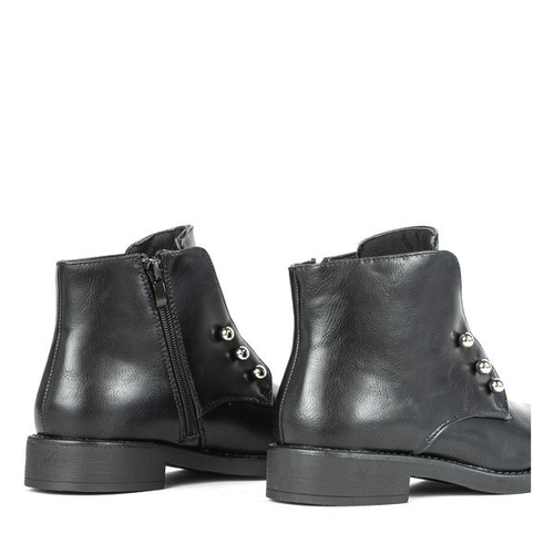 Чорні жіночі черевики з металевими прикрасами Retorena - Взуття