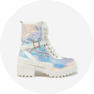 bílá || Vícebarevná