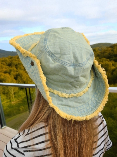 Sluneční klobouk dámský Aristea pastel jeans se žlutým lemováním boho